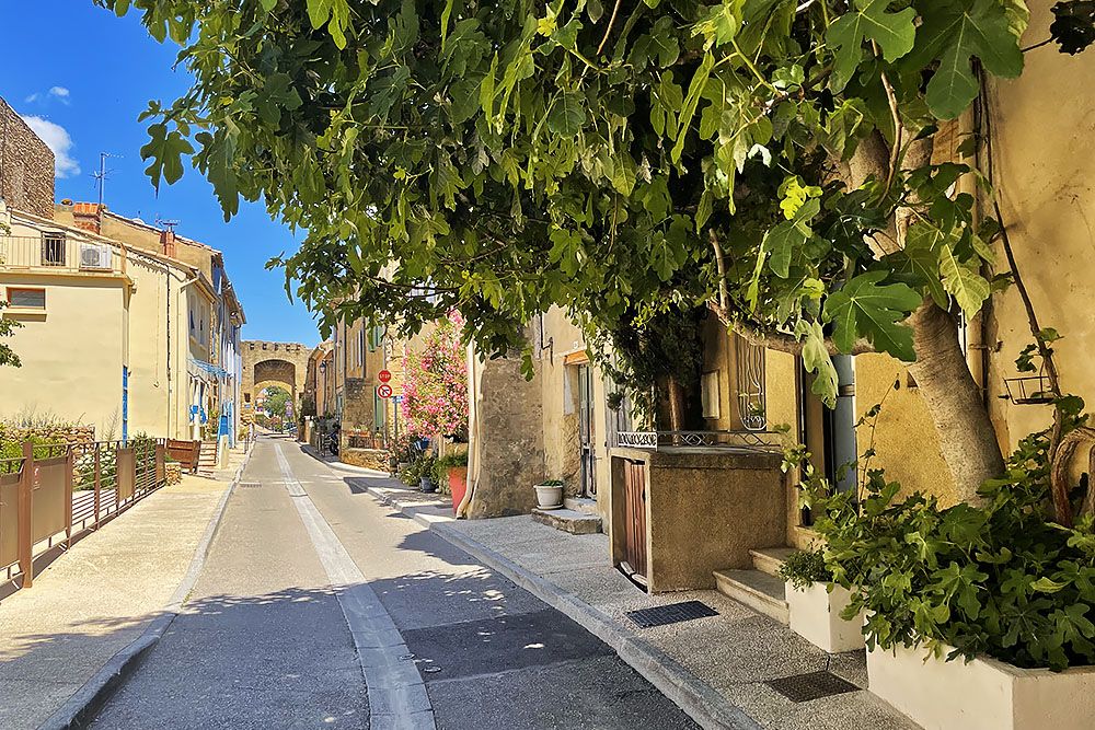 Straatbeeld in Chateauneuf-du-Pape